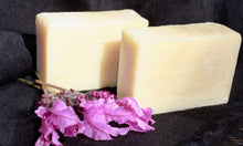 Load image into Gallery viewer, Goats Milk Lemongrass Olive Oil Soap
